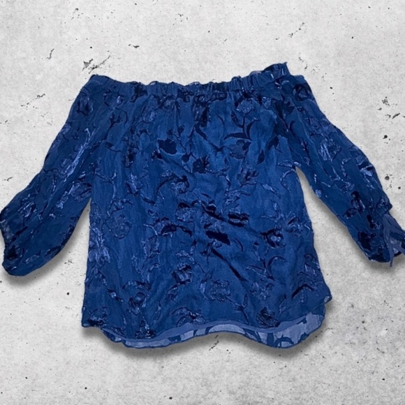 White House Black Market Floral Burnout Off-Shoulder Blouse Blue Women’s Medium - Picture 3 of 14